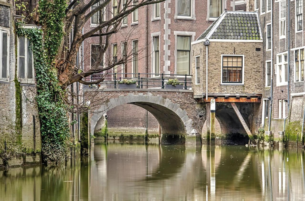 B&B Belle Chambre - Luxe In Art Deco Stijl Dordrecht Exterior photo